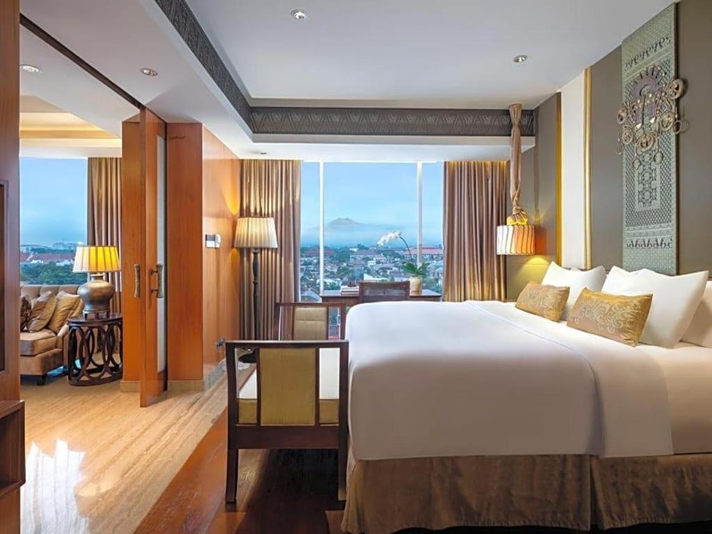 Artotel Suites Bianti Yogyakarta Exteriör bild