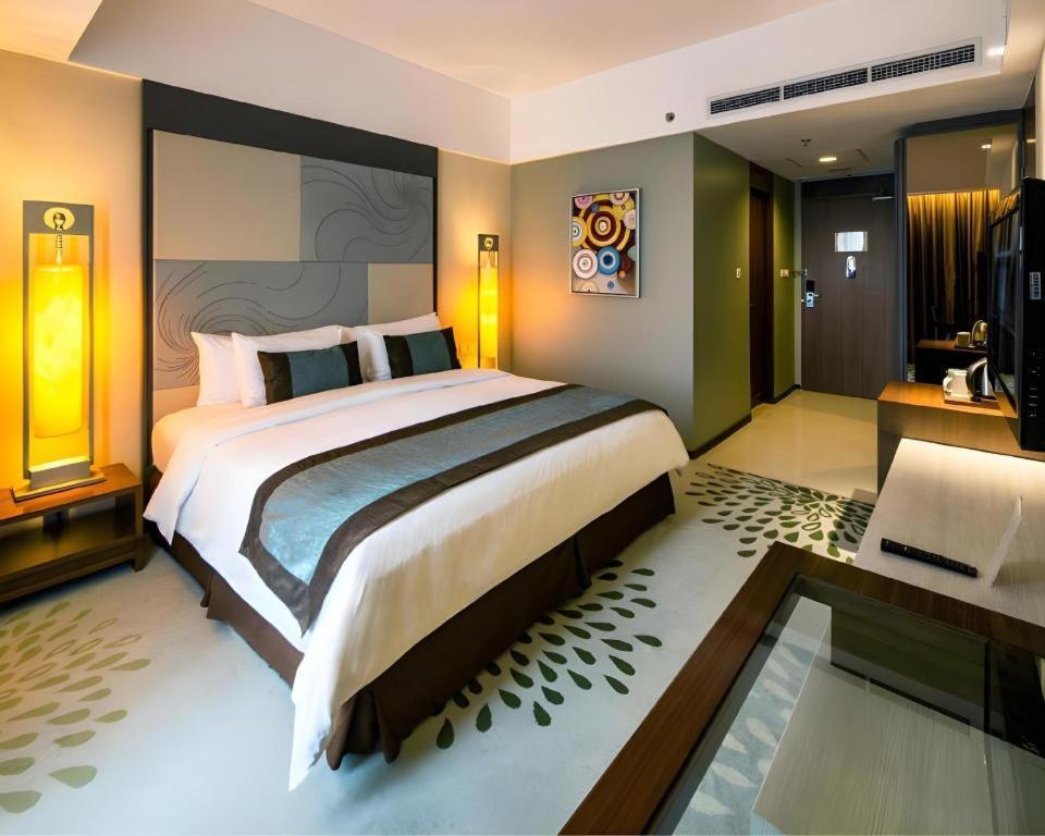 Artotel Suites Bianti Yogyakarta Exteriör bild