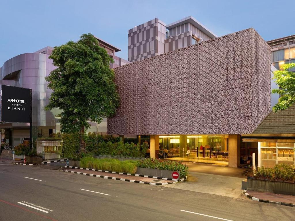 Artotel Suites Bianti Yogyakarta Exteriör bild